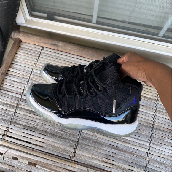 COPY - Jordan 11 Retro Space Jam (2016) - Picture 2 of 4